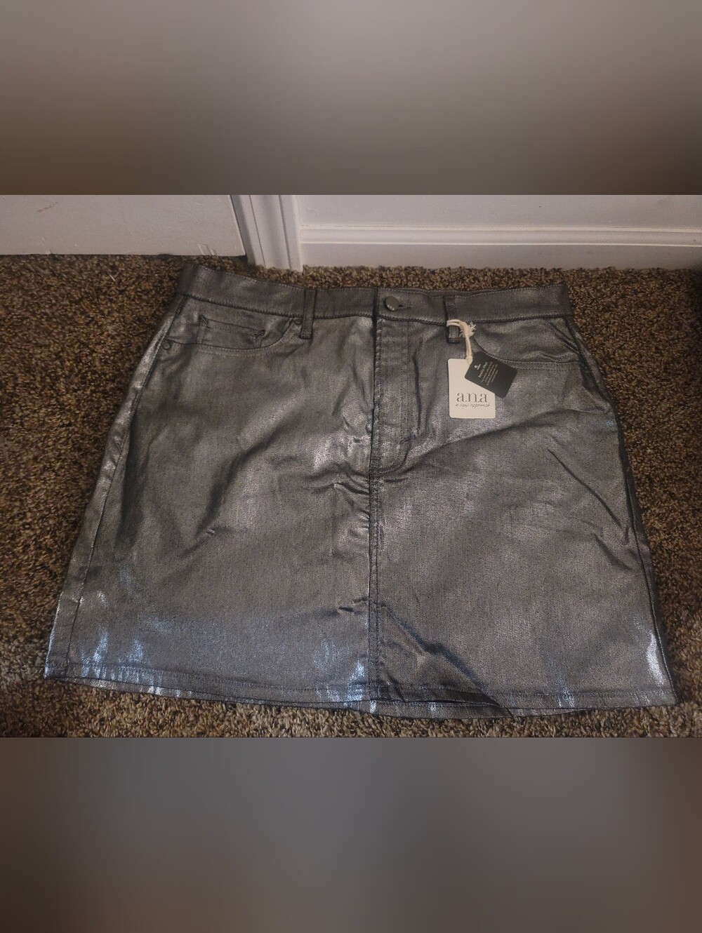 a.n.a Metallic Silver Skinny Mini Skirt